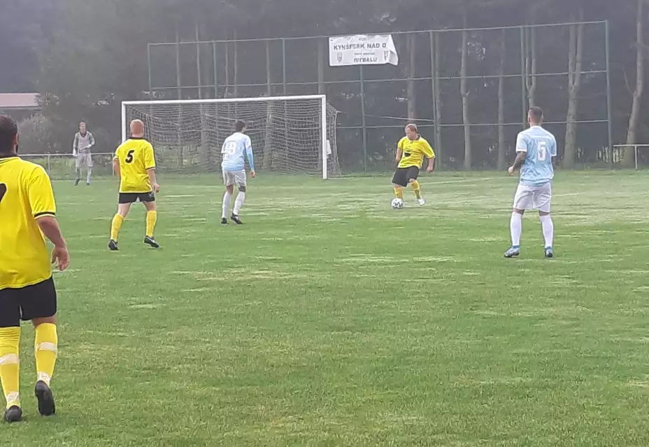 2. kolo SLAVOJ KYNŠPERK - OLYMPIE BŘEZOVÁ "B" 1-2np