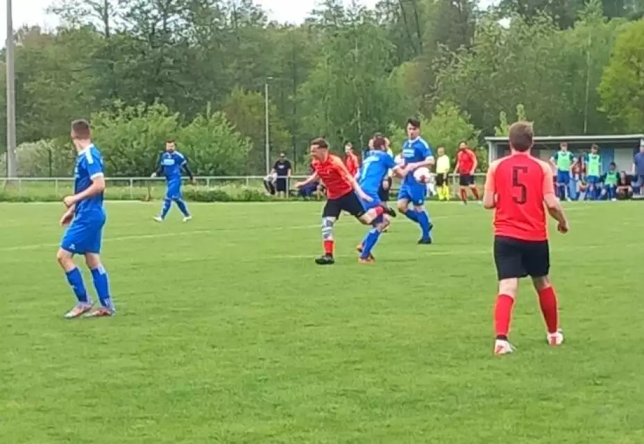 SLAVOJ KYNŠPERK-BANÍK KR.POŘÍČÍ "B" 6-3 (4:2)
