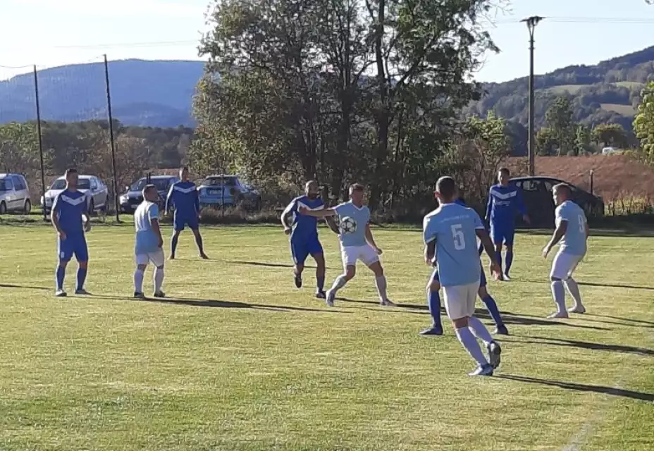FK OSTROV "B" - SLAVOJ KYNŠPERK 1-2pp (0-0)-4:5np