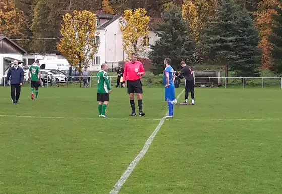 10. kolo SLAVOJ KYNŠPERK - BANÍK BUKOVANY 3-1