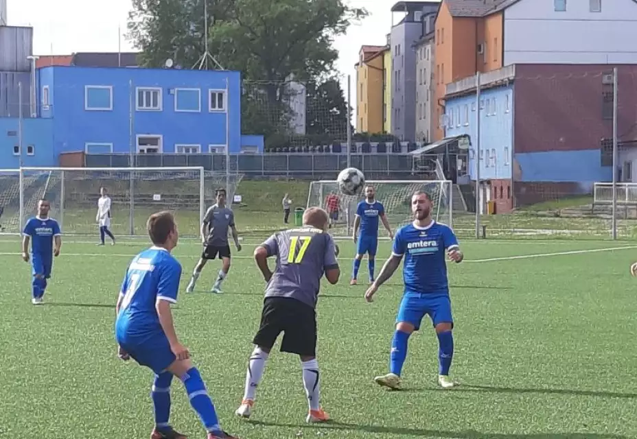 FK HVĚZDA CHEB "B" - SLAVOJ KYNŠPERK 6-0 (1:0)