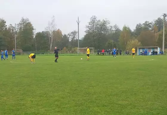 9. kolo SLAVOJ KYNŠPERK - FK JINDŘICHOVICE 0-0